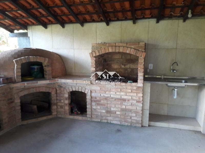 Casa à venda e aluguel com 4 quartos, 250m² - Foto 27