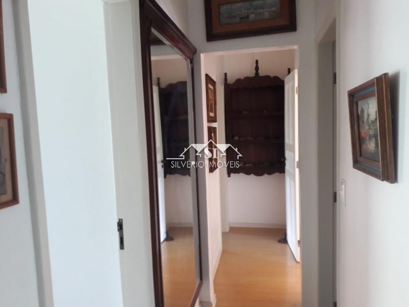 Casa à venda e aluguel com 4 quartos, 250m² - Foto 14
