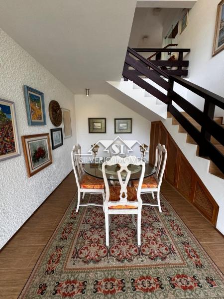 Casa à venda com 6 quartos, 700m² - Foto 10