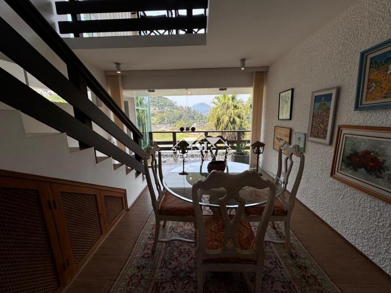 Casa à venda com 6 quartos, 700m² - Foto 15