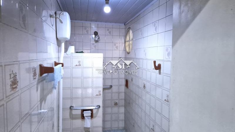 Casa à venda com 5 quartos, 150m² - Foto 6
