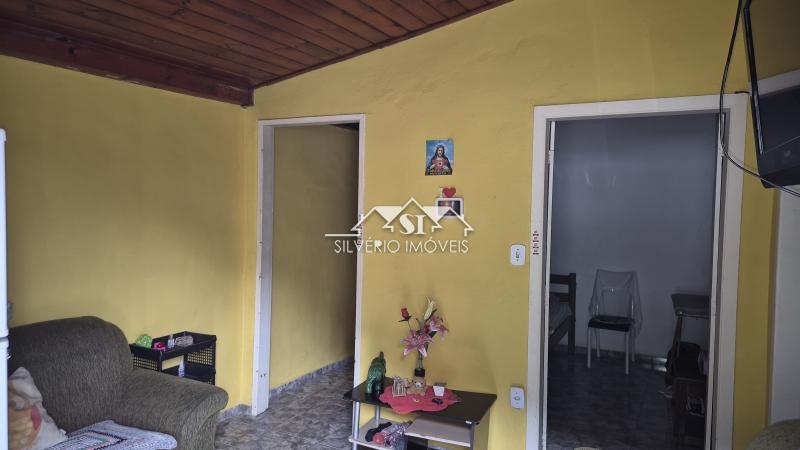 Casa à venda com 5 quartos, 150m² - Foto 16