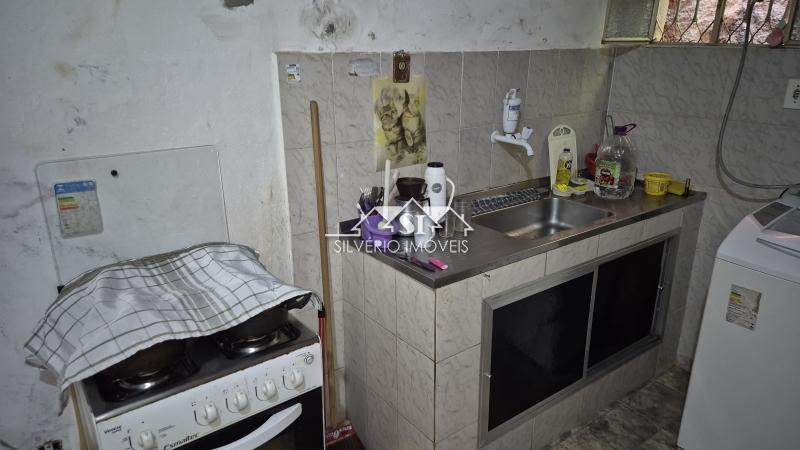 Casa à venda com 5 quartos, 150m² - Foto 23