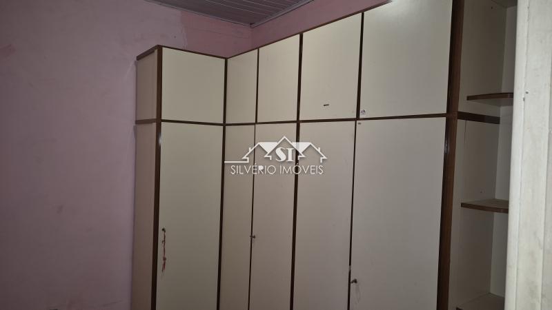 Casa à venda com 5 quartos, 150m² - Foto 8