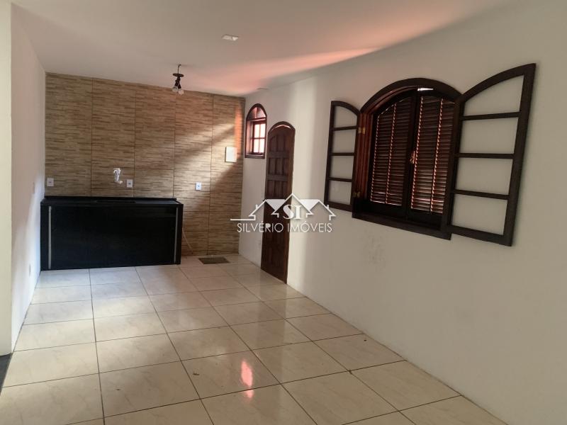 Casa para alugar com 2 quartos, 60m² - Foto 2