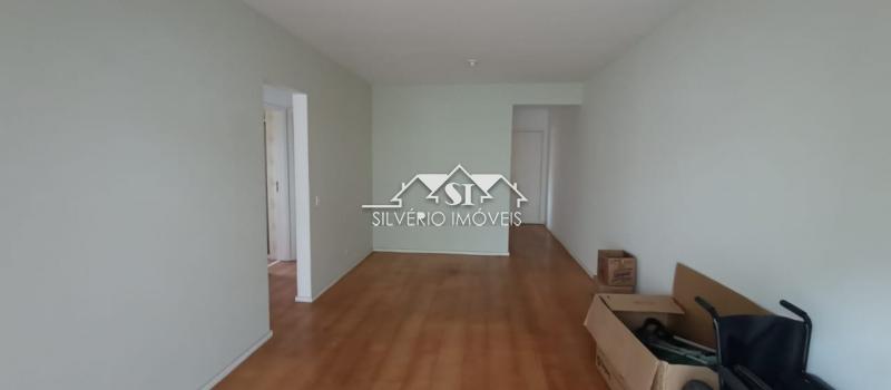 Apartamento à venda com 3 quartos, 110m² - Foto 4