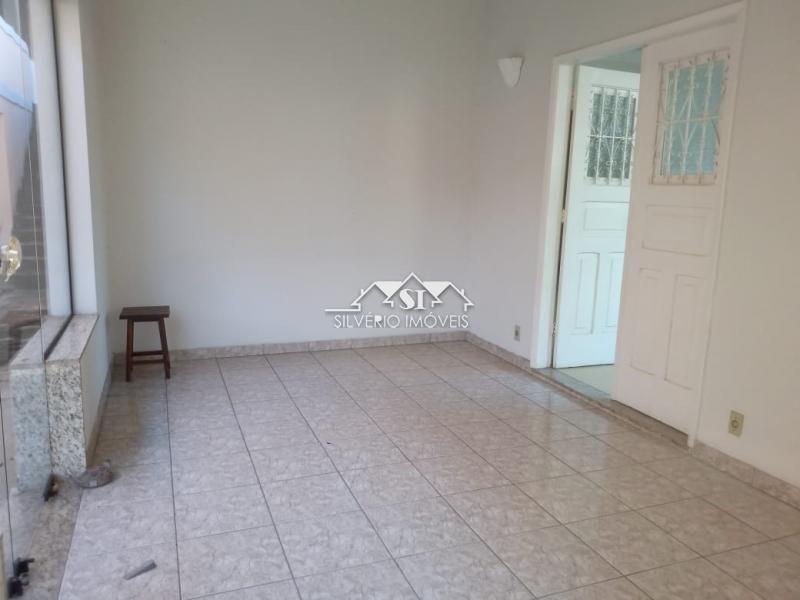 Casa à venda com 4 quartos, 200m² - Foto 6