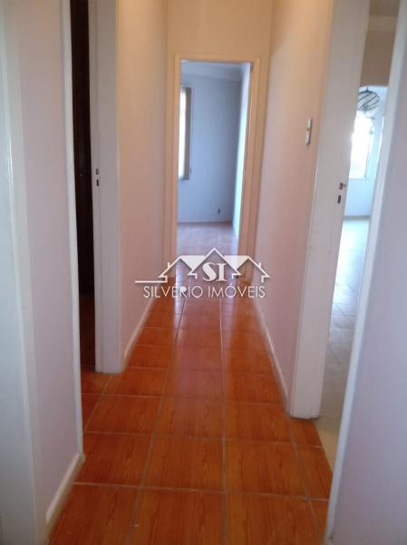Casa à venda com 4 quartos, 200m² - Foto 10
