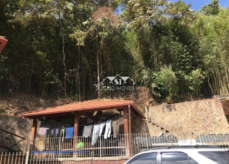 Casa à venda com 5 quartos, 230m² - Foto 6