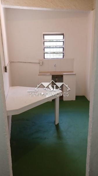 Depósito-Galpão-Armazém para alugar com 1 quarto, 155m² - Foto 7