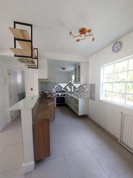 Casa à venda com 2 quartos, 85m² - Foto 7