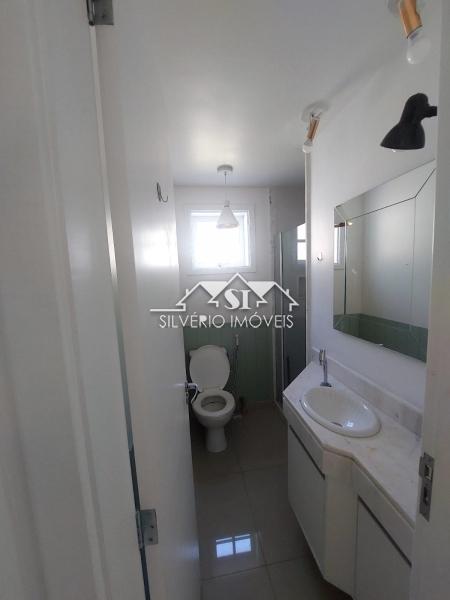 Casa à venda com 2 quartos, 85m² - Foto 12