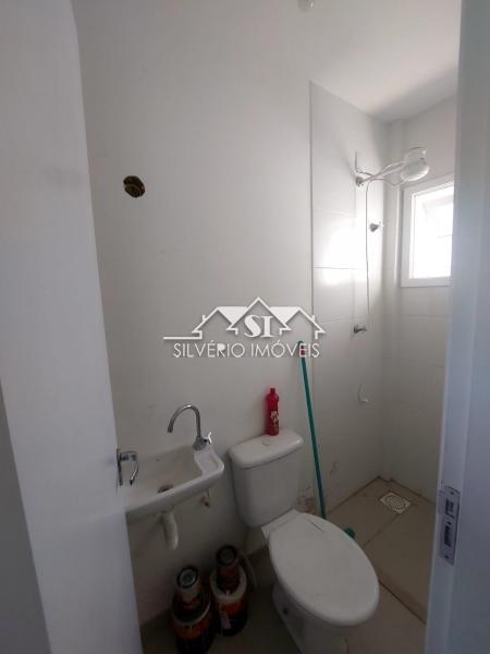 Casa à venda com 2 quartos, 85m² - Foto 9