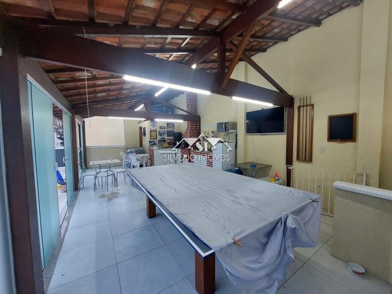 Casa à venda com 3 quartos, 230m² - Foto 26