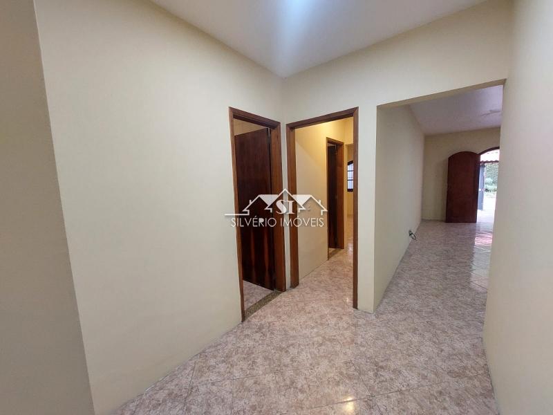 Casa à venda com 3 quartos, 230m² - Foto 12