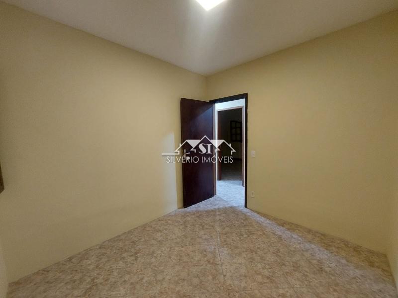 Casa à venda com 3 quartos, 230m² - Foto 16