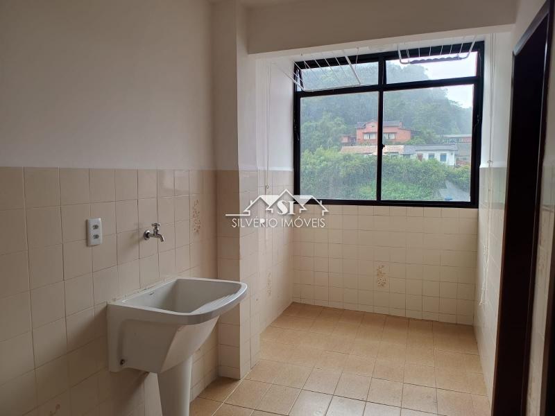 Apartamento para alugar com 2 quartos, 70m² - Foto 11