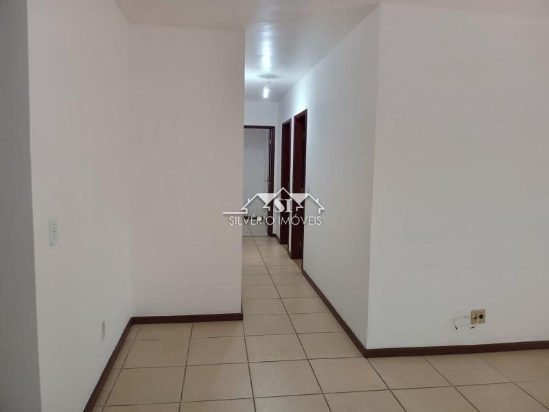 Apartamento para alugar com 2 quartos, 70m² - Foto 12