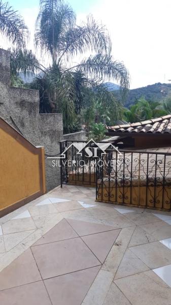 Casa à venda com 7 quartos, 1100m² - Foto 5
