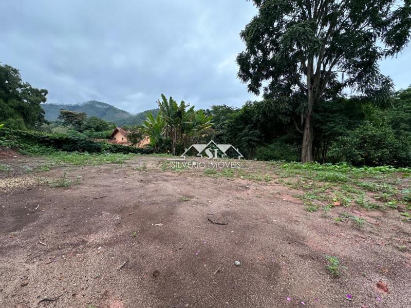Terreno à venda, 2070m² - Foto 4