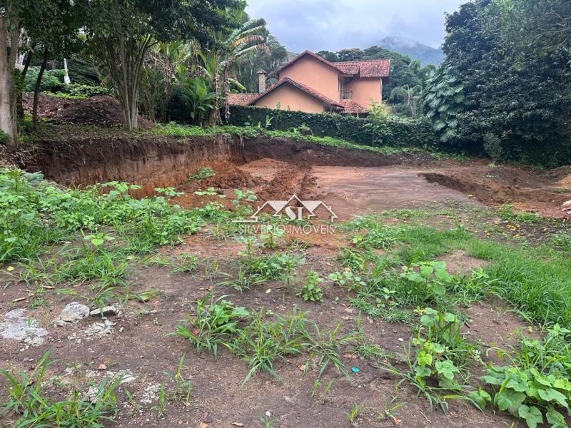 Terreno à venda, 2070m² - Foto 9