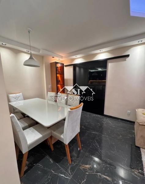 Casa à venda com 3 quartos, 80m² - Foto 2