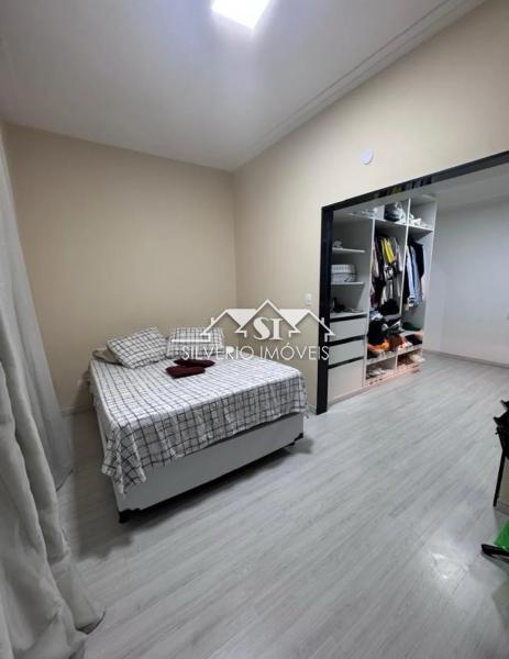 Casa à venda com 3 quartos, 80m² - Foto 5