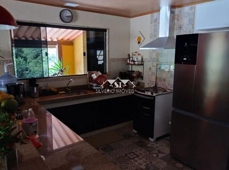 Sítio à venda com 2 quartos, 124m² - Foto 7