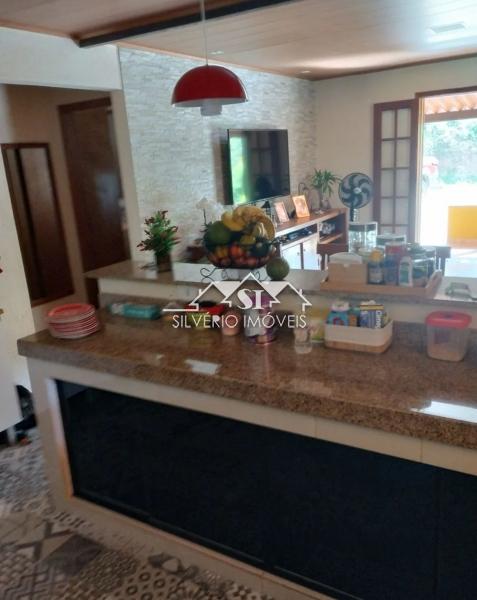 Sítio à venda com 2 quartos, 124m² - Foto 9