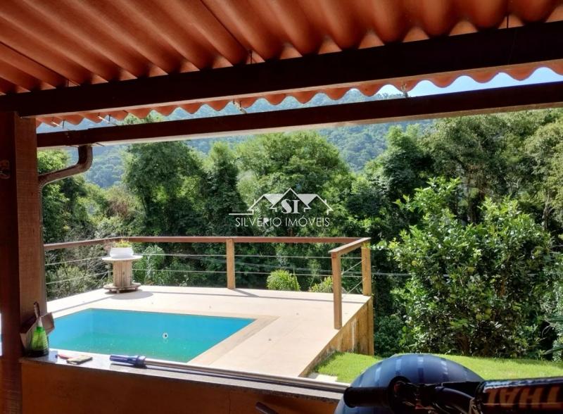 Sítio em Araras - Petrópolis/RJ  - 2 Quartos