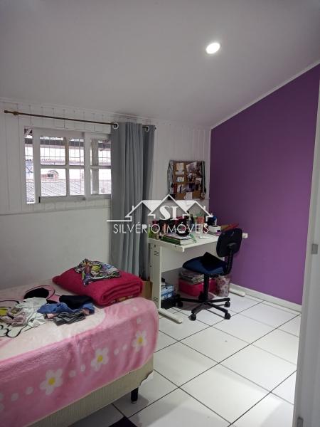 Casa à venda com 5 quartos, 230m² - Foto 28