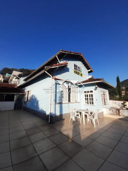Casa em Castelânea - Petrópolis/RJ  - 5 Quartos
