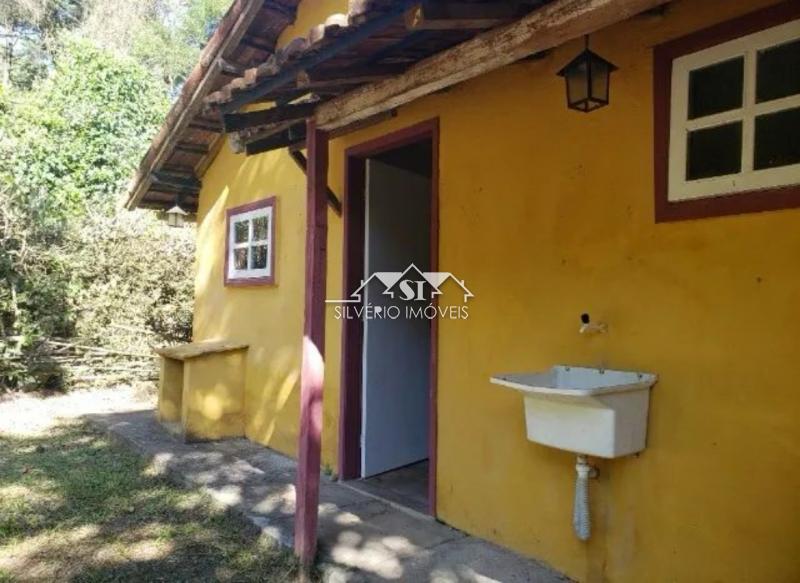 Casa para alugar com 2 quartos, 80m² - Foto 9