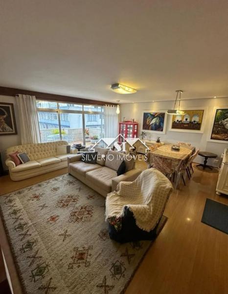 Apartamento à venda com 4 quartos, 240m² - Foto 3