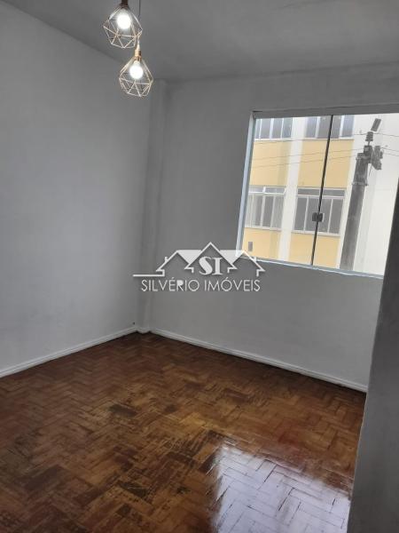 Apartamento em Mosela - Petrópolis/RJ  - 1 Quartos