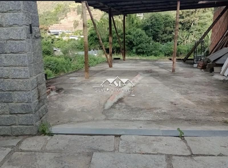 Casa à venda com 1 quarto, 50m² - Foto 4