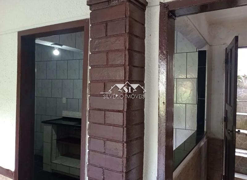 Casa à venda com 1 quarto, 50m² - Foto 3