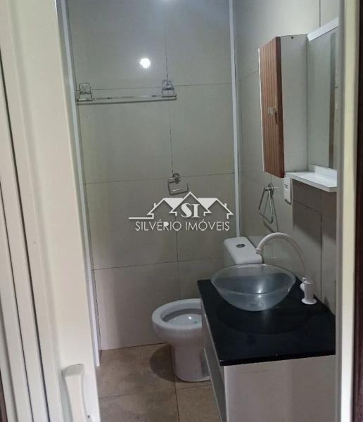Casa à venda com 1 quarto, 50m² - Foto 9