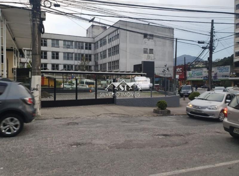 Loja em Agrioes - Teresópolis/RJ 