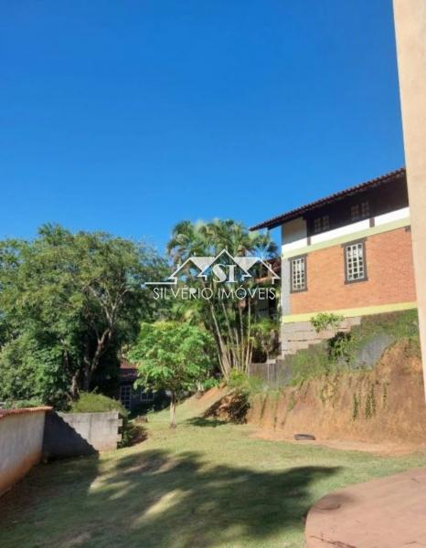 Casa à venda com 9 quartos, 708m² - Foto 11