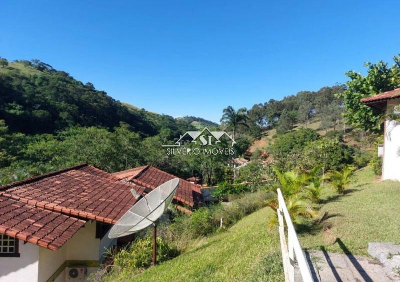 Casa à venda com 9 quartos, 708m² - Foto 13