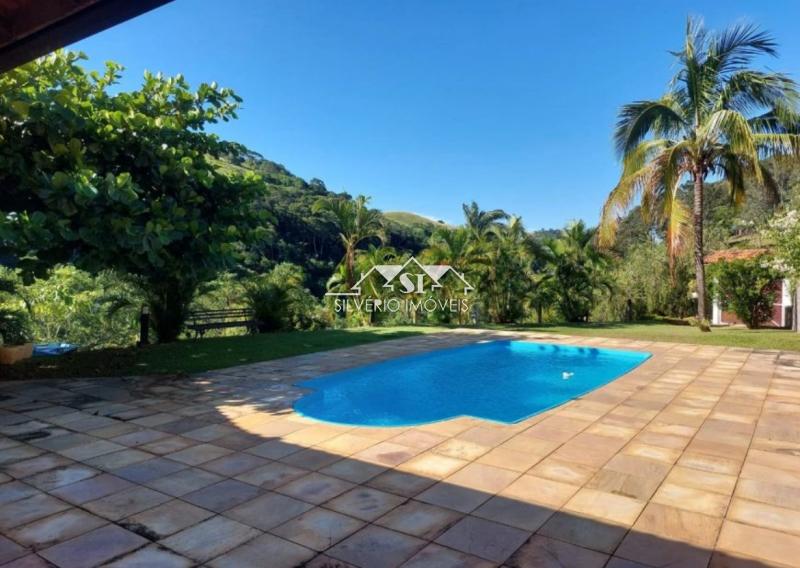Casa à venda com 9 quartos, 708m² - Foto 5