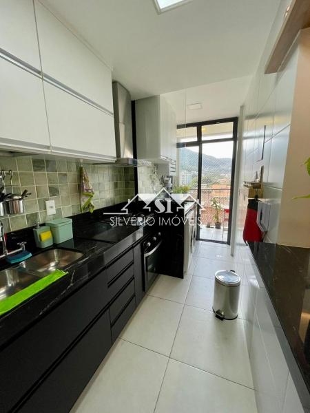 Apartamento à venda com 3 quartos, 165m² - Foto 11