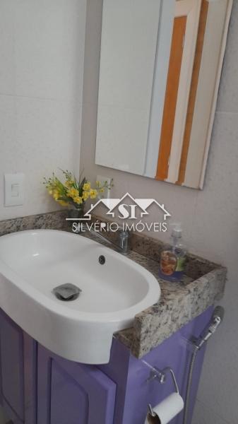 Casa à venda com 6 quartos, 480m² - Foto 14