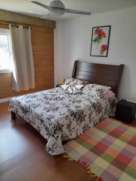 Casa à venda com 6 quartos, 480m² - Foto 20