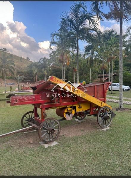 Sítio à venda e aluguel com 3 quartos, 200m² - Foto 26