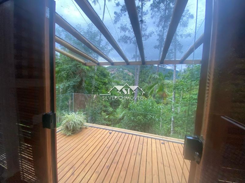Casa à venda com 6 quartos, 400m² - Foto 8