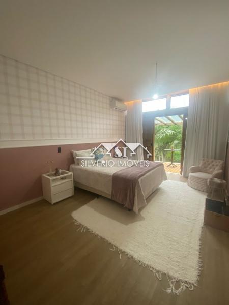Casa à venda com 6 quartos, 400m² - Foto 31