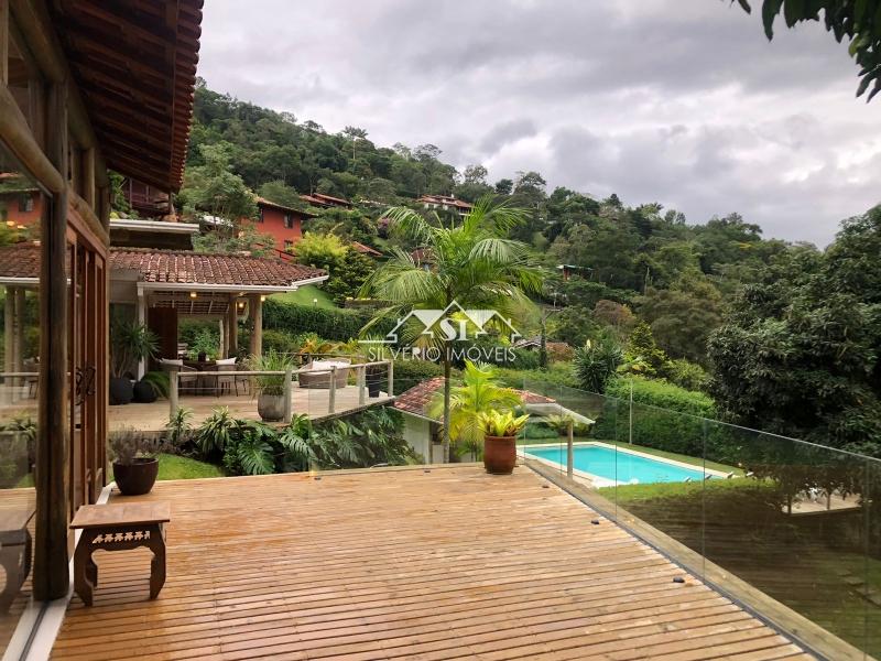 Casa em Itaipava - Petrópolis/RJ  - 6 Quartos