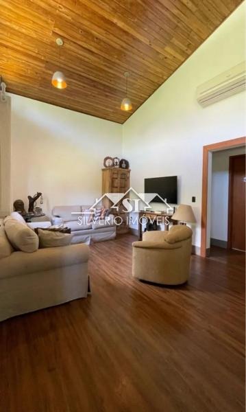 Casa à venda com 3 quartos, 170m² - Foto 26